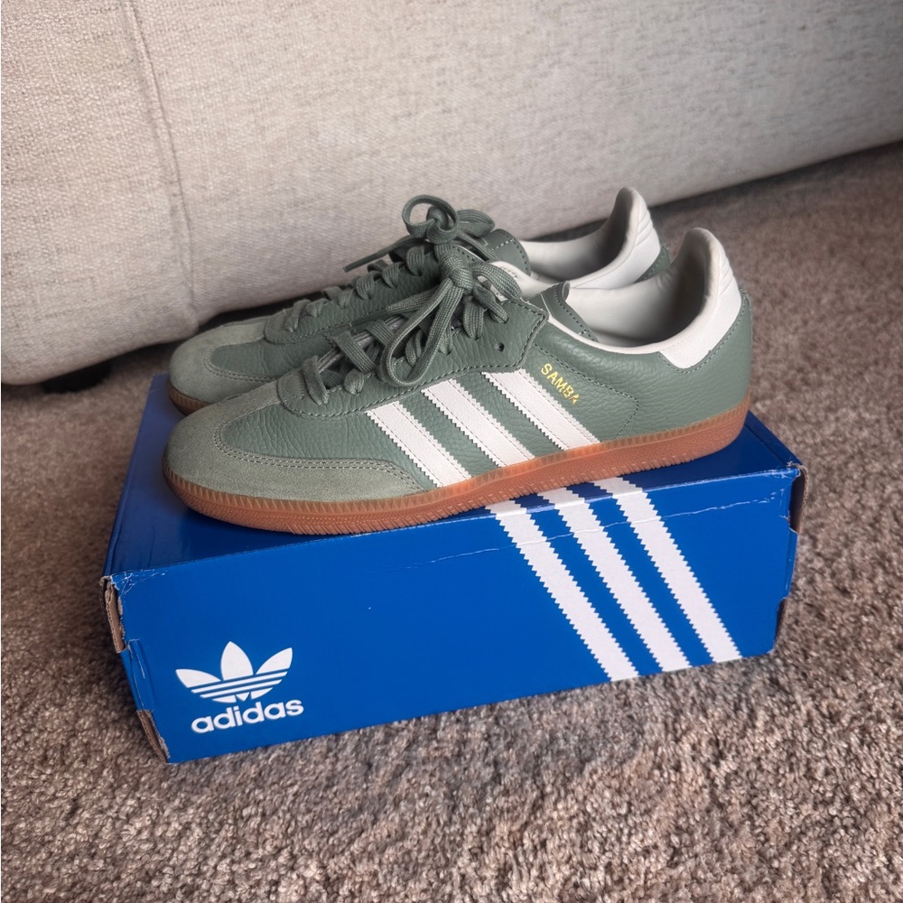 Adidas Samba OG Silver Green (Women's)
Style ID: IE7011